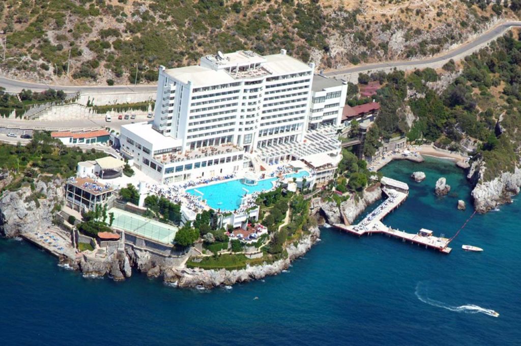 Un englez şi-a lăsat averea personalului unui hotel din Turcia