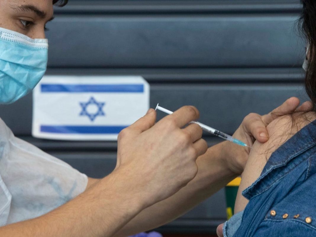 Israelul a înregistrat aproape 10.000 de noi infecţi într-o singură zi
