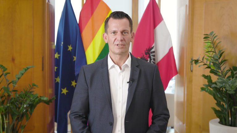 Ministrul austriac al sănătății face apel la emigranții români să se vaccineze