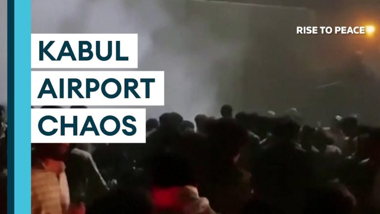 (VIDEO) Un fotbalist afgan a murit, după ce a căzut dintr-un avion american care decola din Kabul