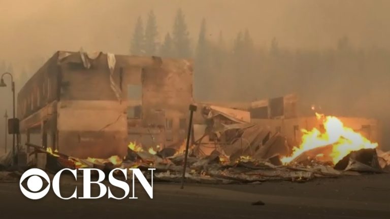 Noi ordine de evacuare în California ca urmare a extinderii incendiului Dixie