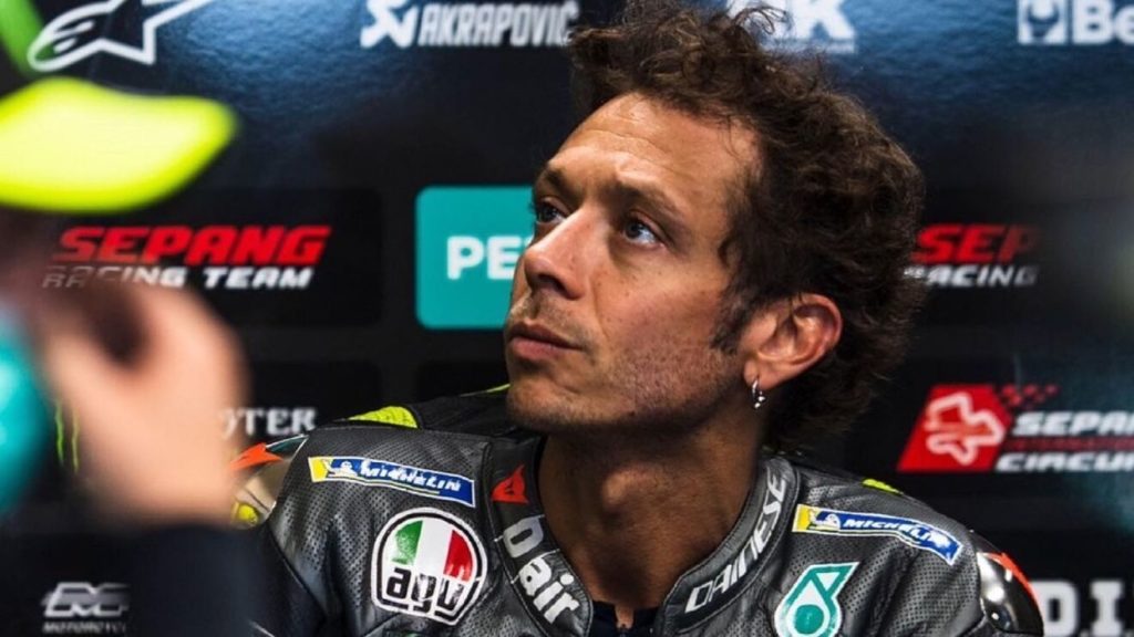 Încă o „legendă“ se retrage! Valentino Rossi părăseşte MotoGP-ul la 42 de ani