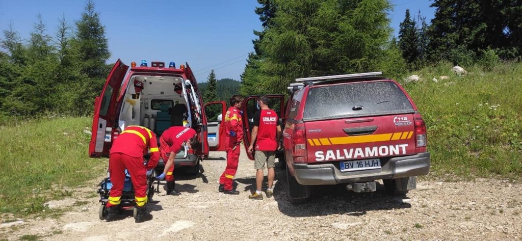 Un turist rătăcit a fost căutat trei zile de salvamontişti, iar el era acasă