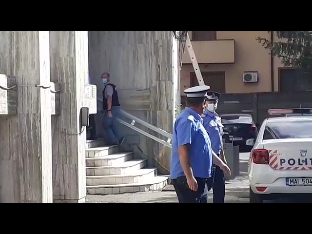 Târgu Jiu: Propunere de arestare preventivă pentru afaceristul acuzat că a făcut sex cu două minore