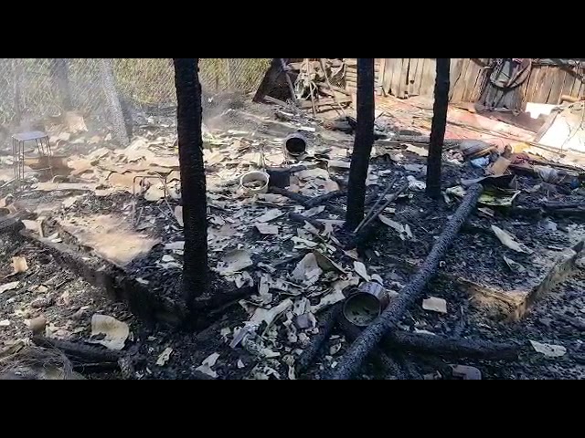 O anexă gospodărească s-a făcut scrum în urma unui incendiu