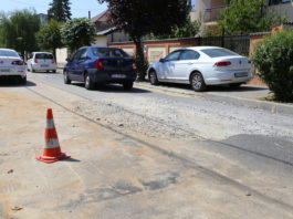 Străzile cârpite ale Craiovei. Aşa arată strada Banu Mihalcea din Craiova, după o intervenţie la partea carosabilă