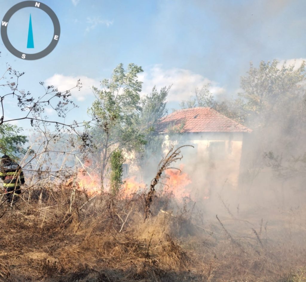 37 de incendii în judeţul Mehedinţi