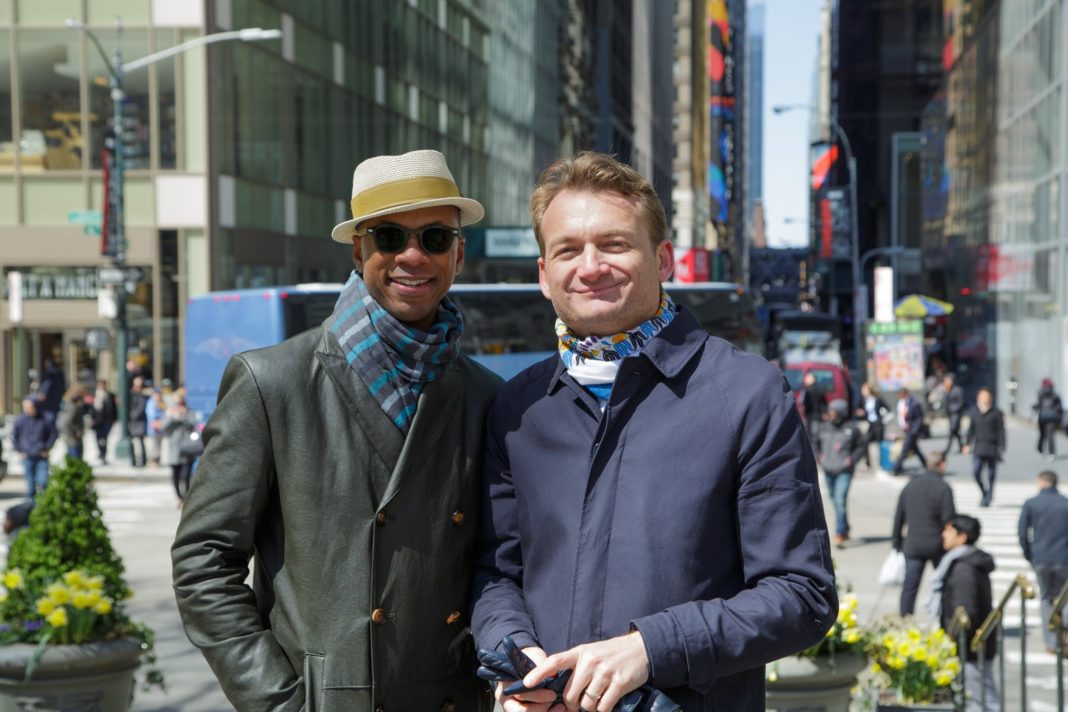 Adrian Coman și Clai Hamilton au fost recunoscuți ca soți de Curtea de Justiție a Uniunii Europene și de Curtea Constituțională a României