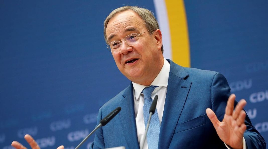 Armin Laschet se pronunţă în favoarea deportării persoanelor periculoase