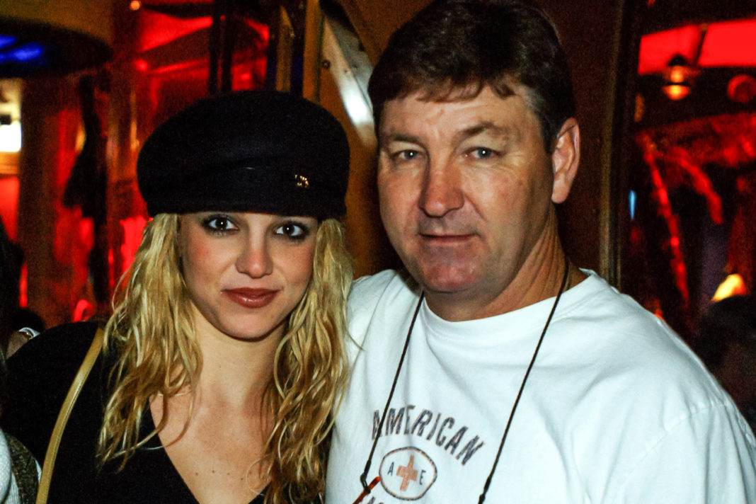 Tatăl lui Britney Spears suspendat din calitatea de tutore al cântăreţei