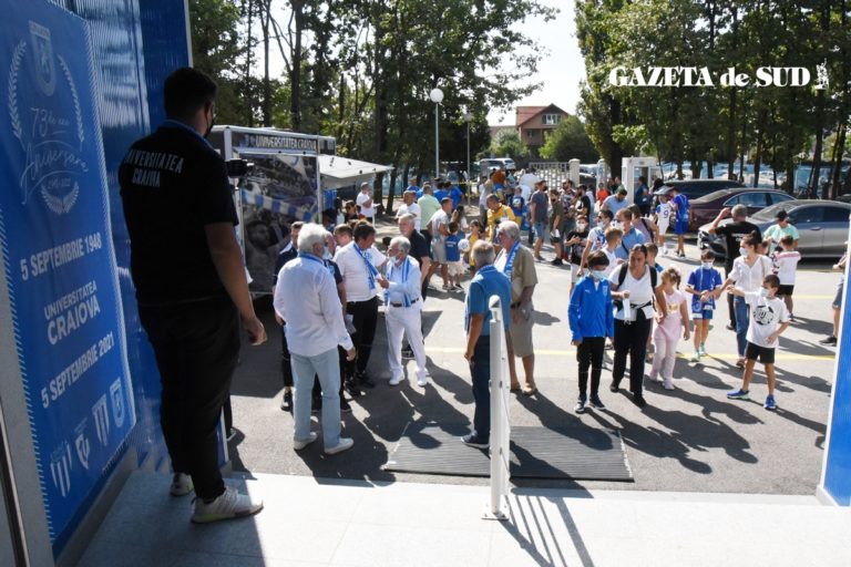 Ştiinţa, la 73 de ani! Când fotbaliştii nu-s acasă, suporterii le calcă-n casă