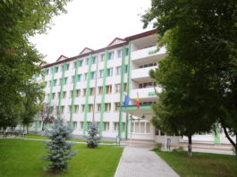 Cazarea în căminele Universităţii din Craiova, condiţionată de vaccin