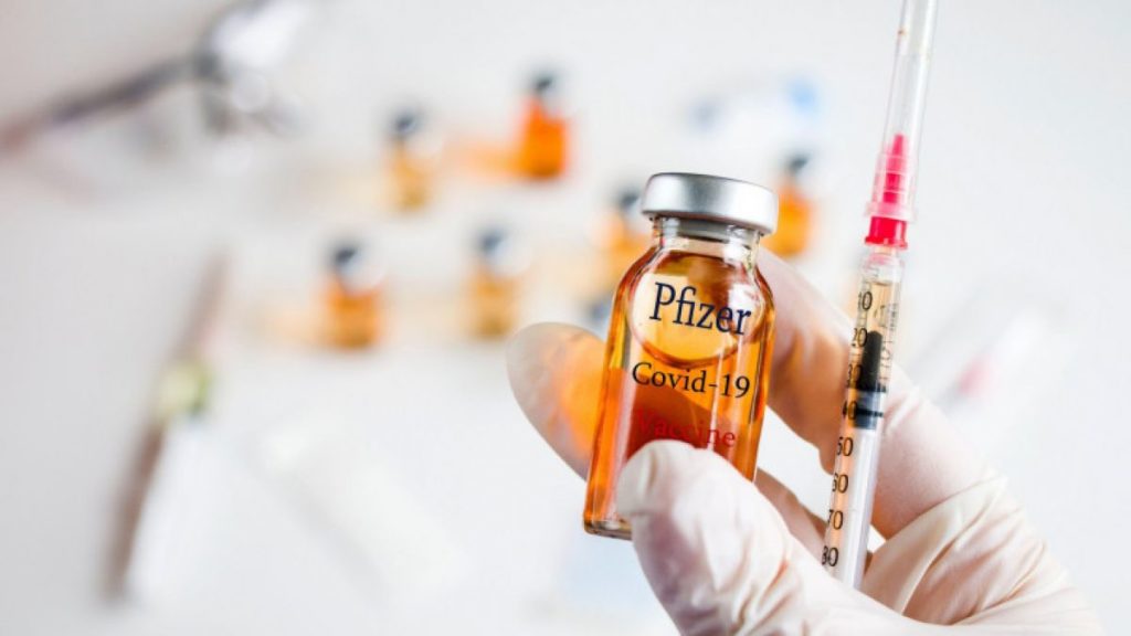 Agenția pentru Medicamente din SUA refuză să ia poziție pe tema dozei 3 de vaccin