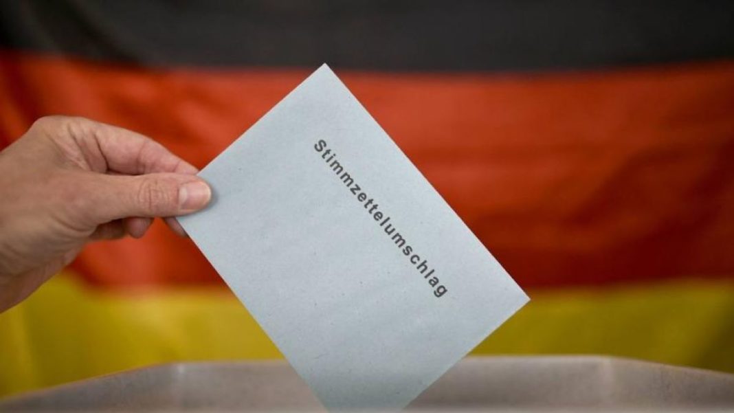 Germanii votează astăzi pentru a decide direcţia politică a celei mai mari economii europene