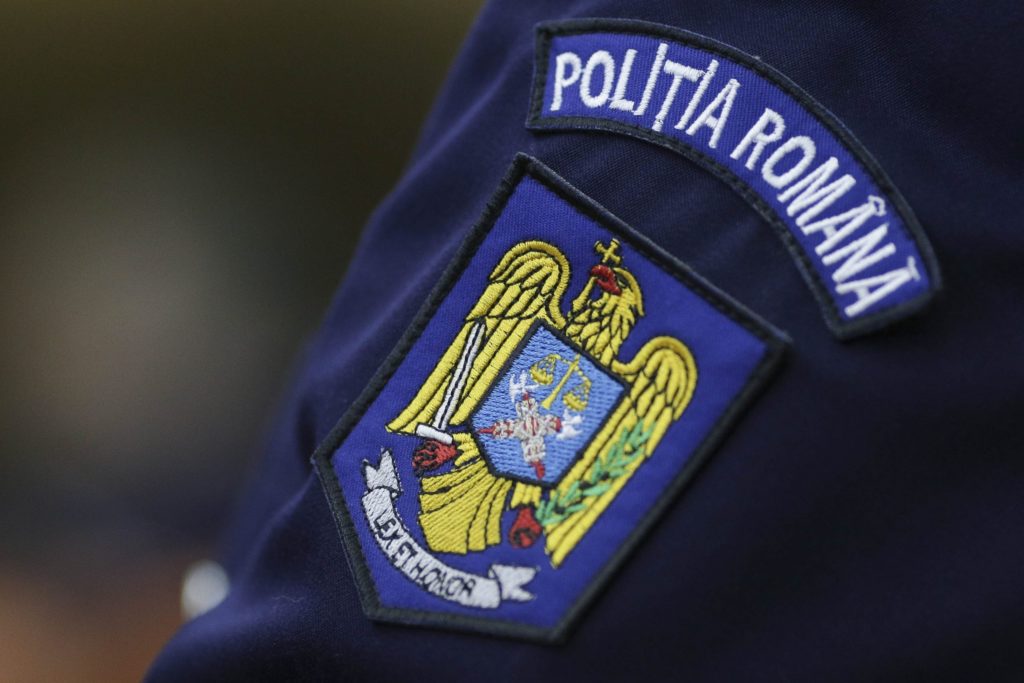 Gorj: Minoră căutată de poliție după nu a mai revenit de la școală