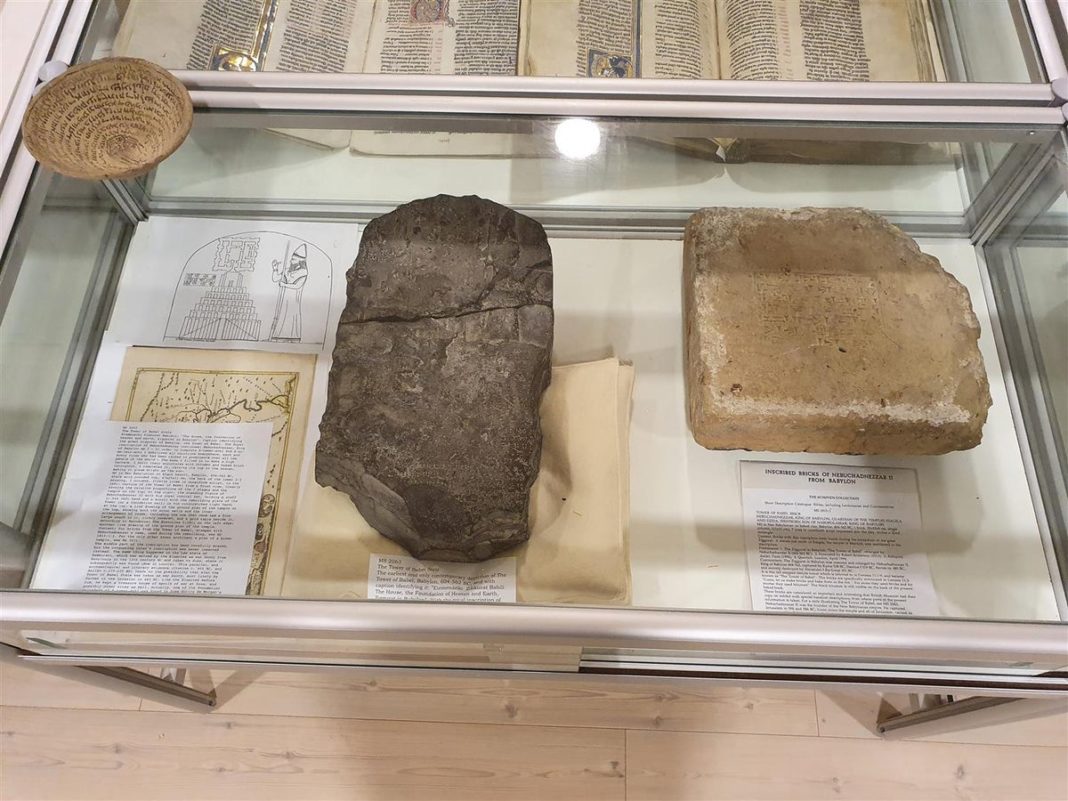 Poliția norvegiană a descoperit aproape 100 de artefacte antice furate din Irak