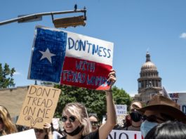Legea prin care avorturile sunt interzise în Texas, repusă în vigoare