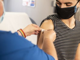 37.000 de elevi din grupa de vârstă 12-15 ani s-au vaccinat anti-Covid