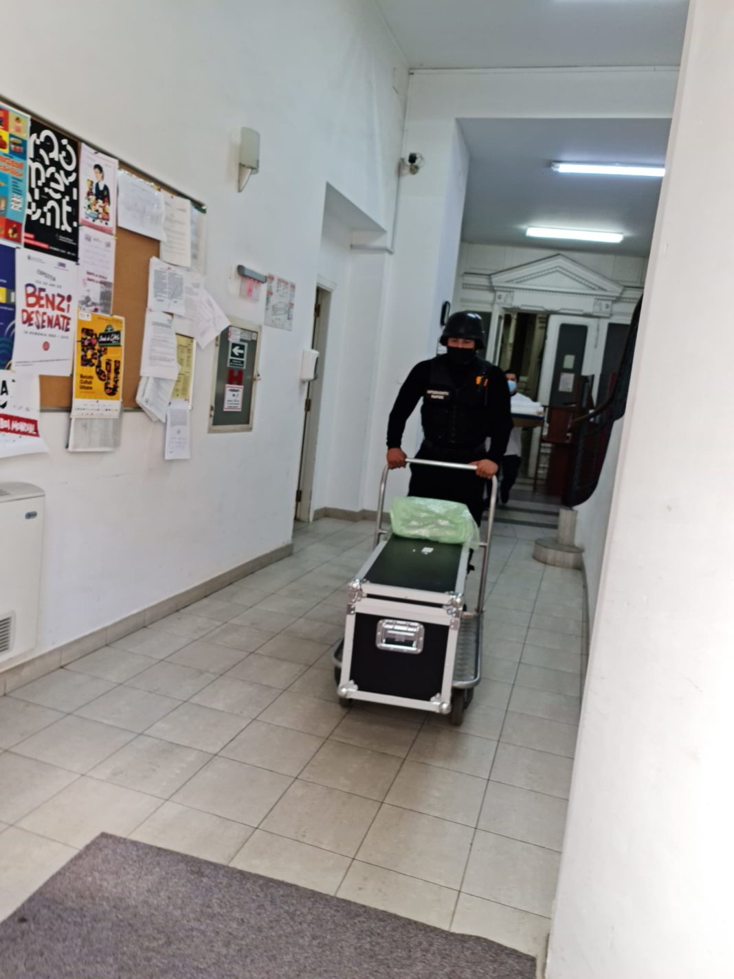 Sabia lui Tudor Valdimirescu a ajuns la Târgu JiuExpoziția se va deschide la ora 11,00