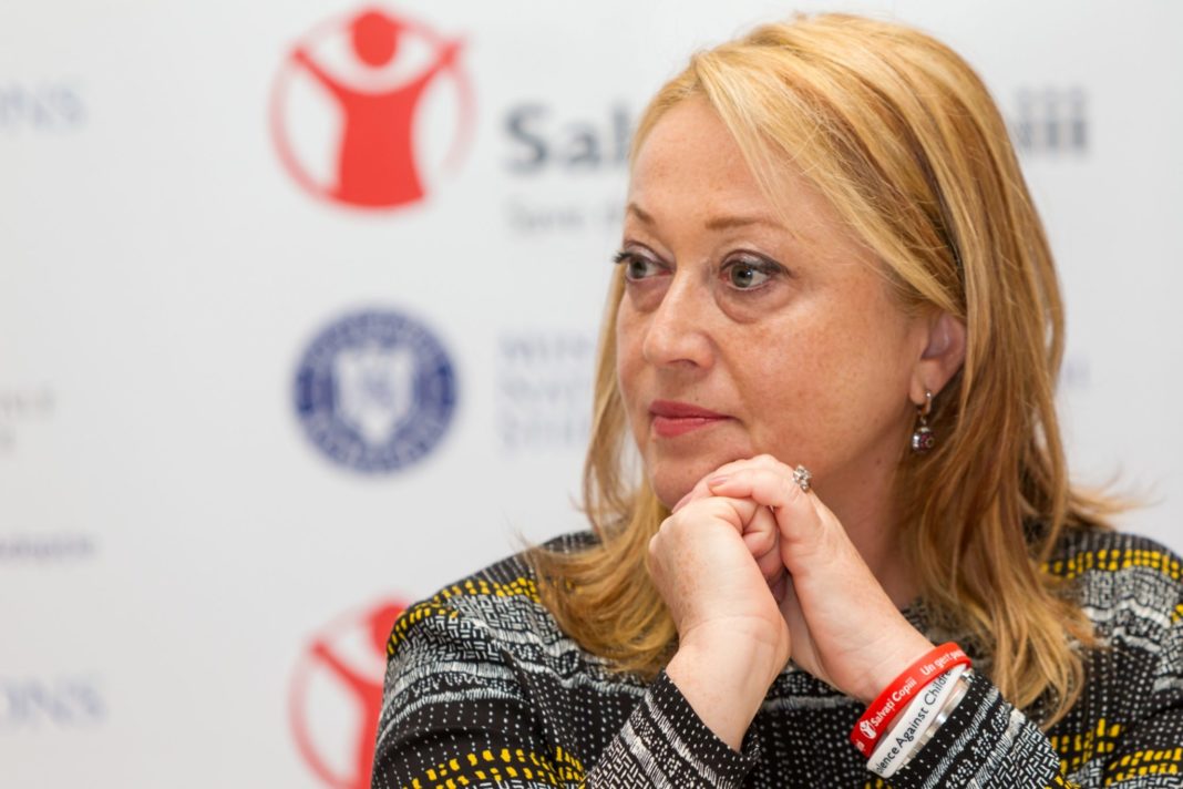 Peste 1.500 de copii, solicitanţi de azil în România