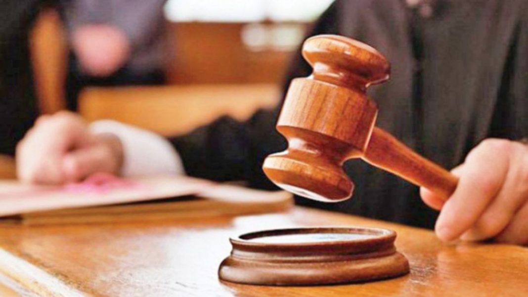 Sesizarea premierului privind moţiunea de cenzură depusă de USR PLUS și AUR, discutată de Curtea Constituţională