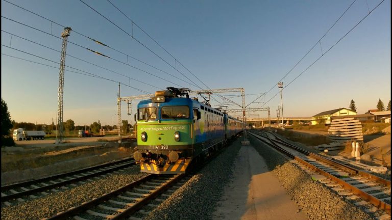 (VIDEO) Trenul „Connecting Europe Express” sosește în Gara de Nord