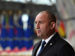 Bulgaria: Preşedintele anunţă oficial alegeri parlamentare anticipate la 14 noiembrie
