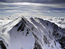 Vârful Mont Blanc s-a micşorat cu doi metri în doi ani