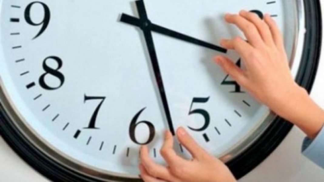Când trecem la ora de iarnă în 2021