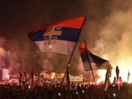60 de răniţi şi opt arestaţi după proteste antisârbe în Muntenegru