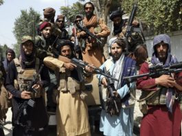 Consulul român din Afganistan, atins de un glonț al talibanilor