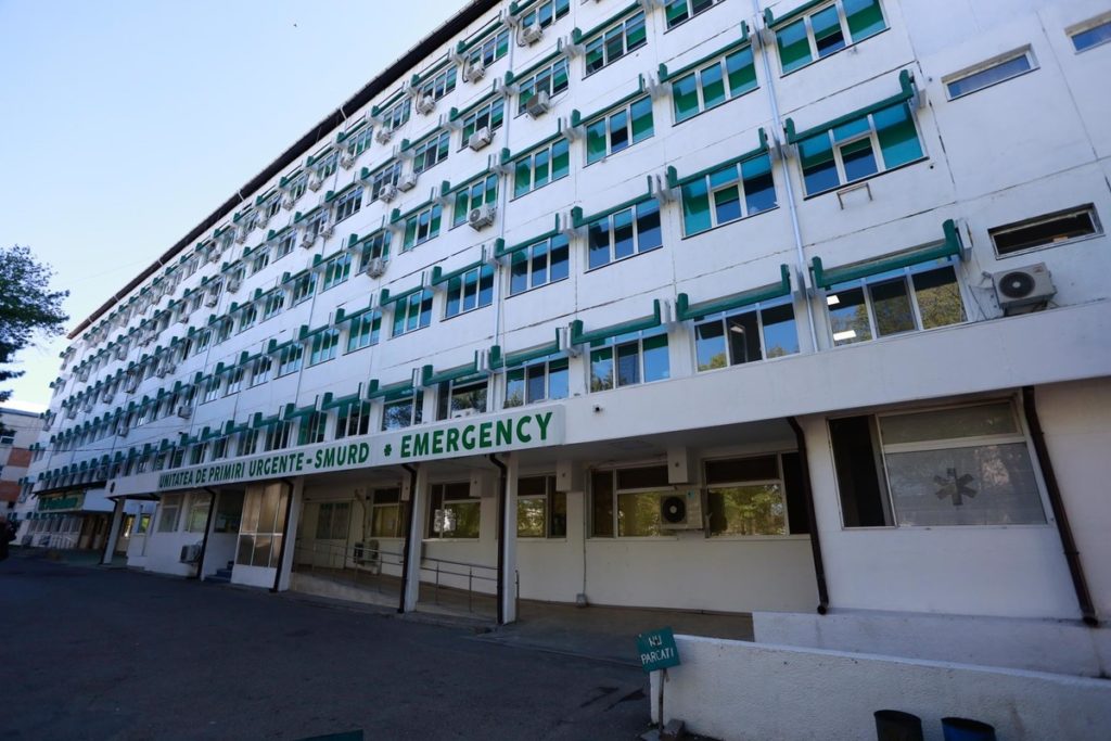 Trei focare de COVID-19 la Spitalul Judeţean de Urgenţă Focşani. 67 de persoane infectate, dintre care 9 la ATI