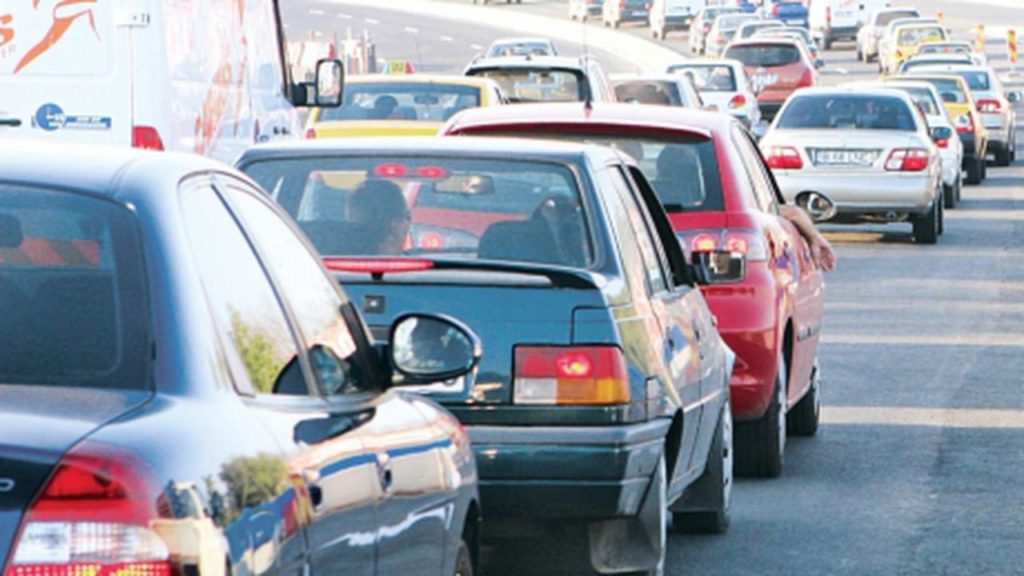 Trafic aglomerat în Vama Veche, pe sensul de ieşire din ţară