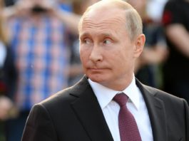 Zeci de persoane din anturajul lui Vladimir Putin, diagnosticate cu COVID-19