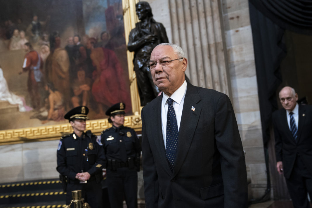 Colin Powell, fost secretar de stat al SUA, a murit din cauza complicațiilor provocate de Covid
