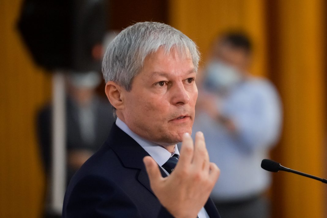 Miniștrii propuși în guvernul Cioloș vor fi audiați marți