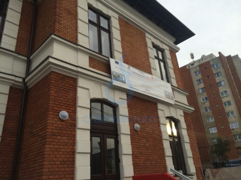 Centru de vaccinare la Facultatea de Mecanică Craiova