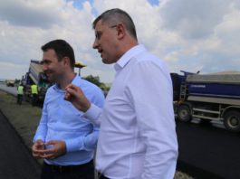 Primele nume anunțate de Cioloș pentru guvernul său: Dan Barna și Cătălin Drulă