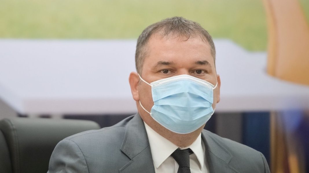 Cseke Attila: De luni va trebui certificat verde pentru aproape orice activitate şi la intrarea în instituţiile publice