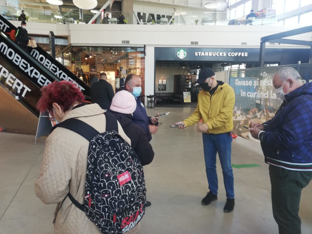 La Mall Electroputere, nimeni nu intra fără certificatul verde