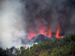 Alte persoane de pe insula spaniolă La Palma, obligate să îşi părăsească locuinţele