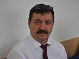 Târgu Jiu: Marian Rotaru, directorul "pedichiură", repus în funcție de instanță
