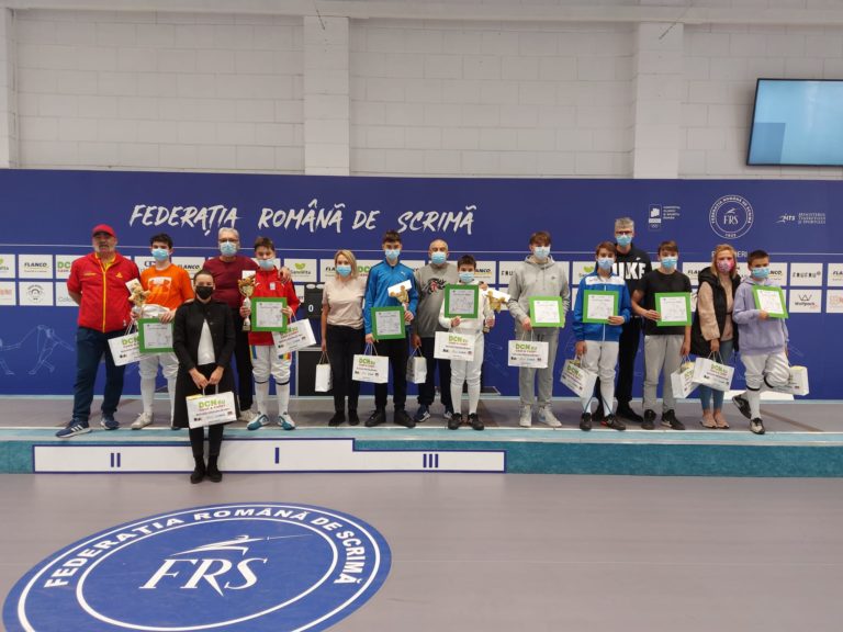 Scrimă / Craioveanul Sebastian Toma, medaliat cu argint la Cupa României U13