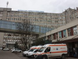 Doi pacienți COVID au murit în ambulanță în timp ce așteptau să se interneze la Spitalul Județean din Craiova