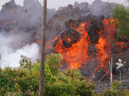 79 de cutremure, în insula La Palma din cauza vulcanului care continuă să erupă
