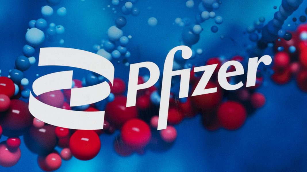 Pfizer a transmis că va acorda o licenţă pentru pastila sa antivirală către Medicines Patent Pool, cu sediul la Geneva