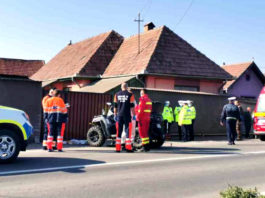 Un bărbat a murit dupa ce a intrat cu ATV-ul într-un gard de beton