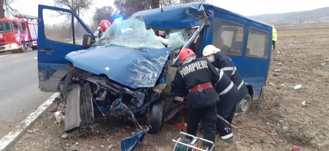 Vâlcea: Accident cu trei victime la Orleşti