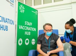 Vaccinarea anti-Covid, obligatorie pentru personalul medical din Anglia