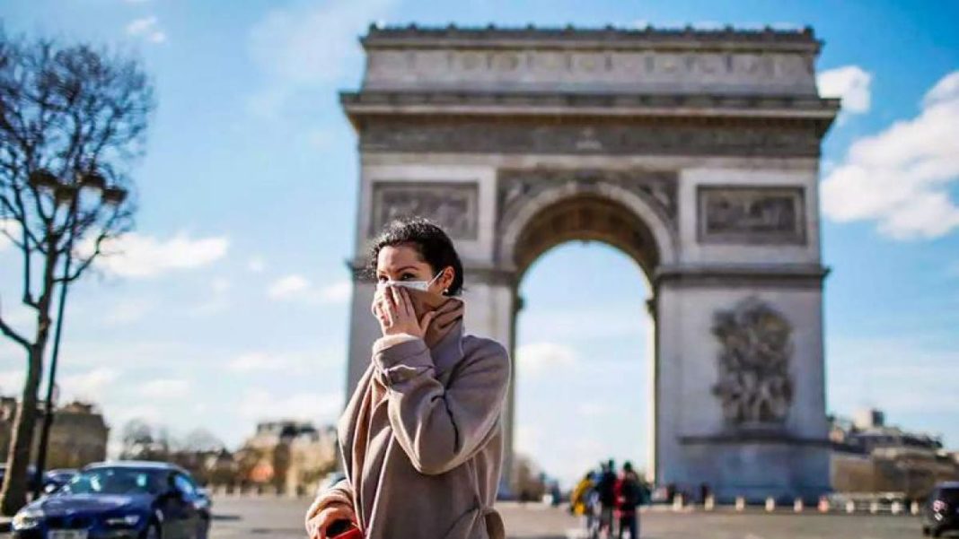 Franţa şi-a vaccinat cu schema completă trei sferturi din populaţie